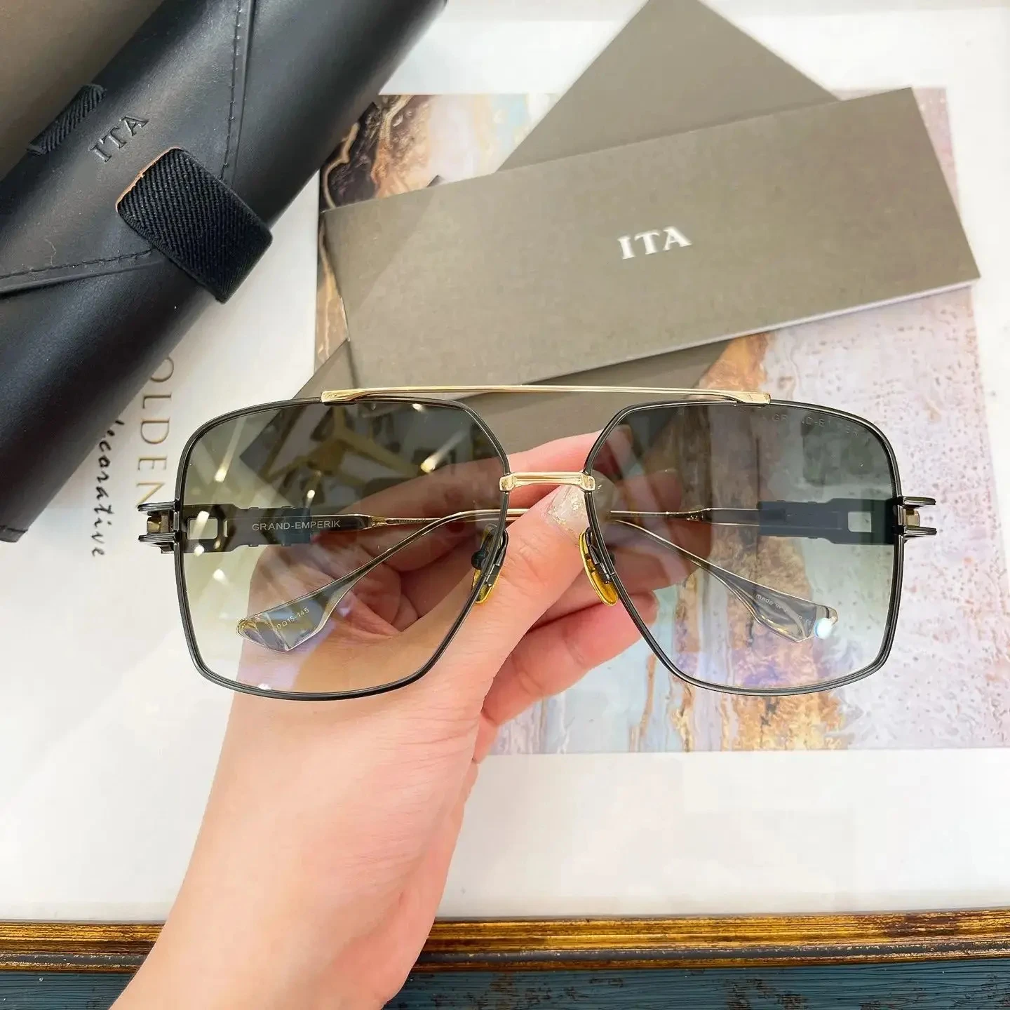 

Newest Brand Women Men Sunglasses Vintage Trendy Acetate+Alloy Frame Casual Luxury UV400 Business Unisex Eyeglasses ADITA DTS159