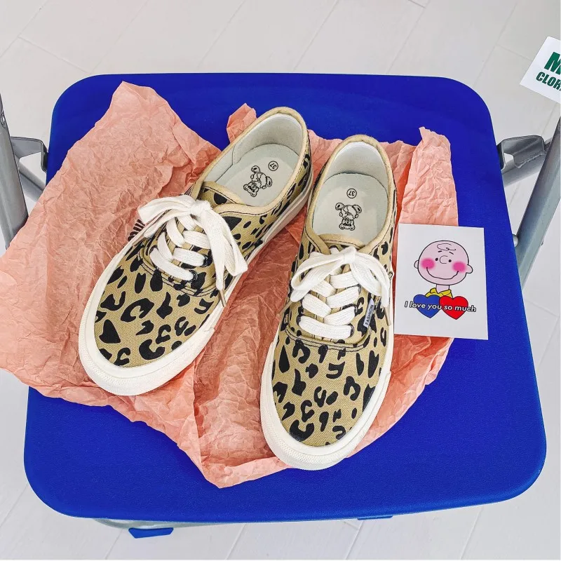 35-44 Unisex Sneakers Women Canvas Shoes Printed Bear Men Checkered Canvas Shoes Students Flat Casual Shoes Tennis Sport Shoes