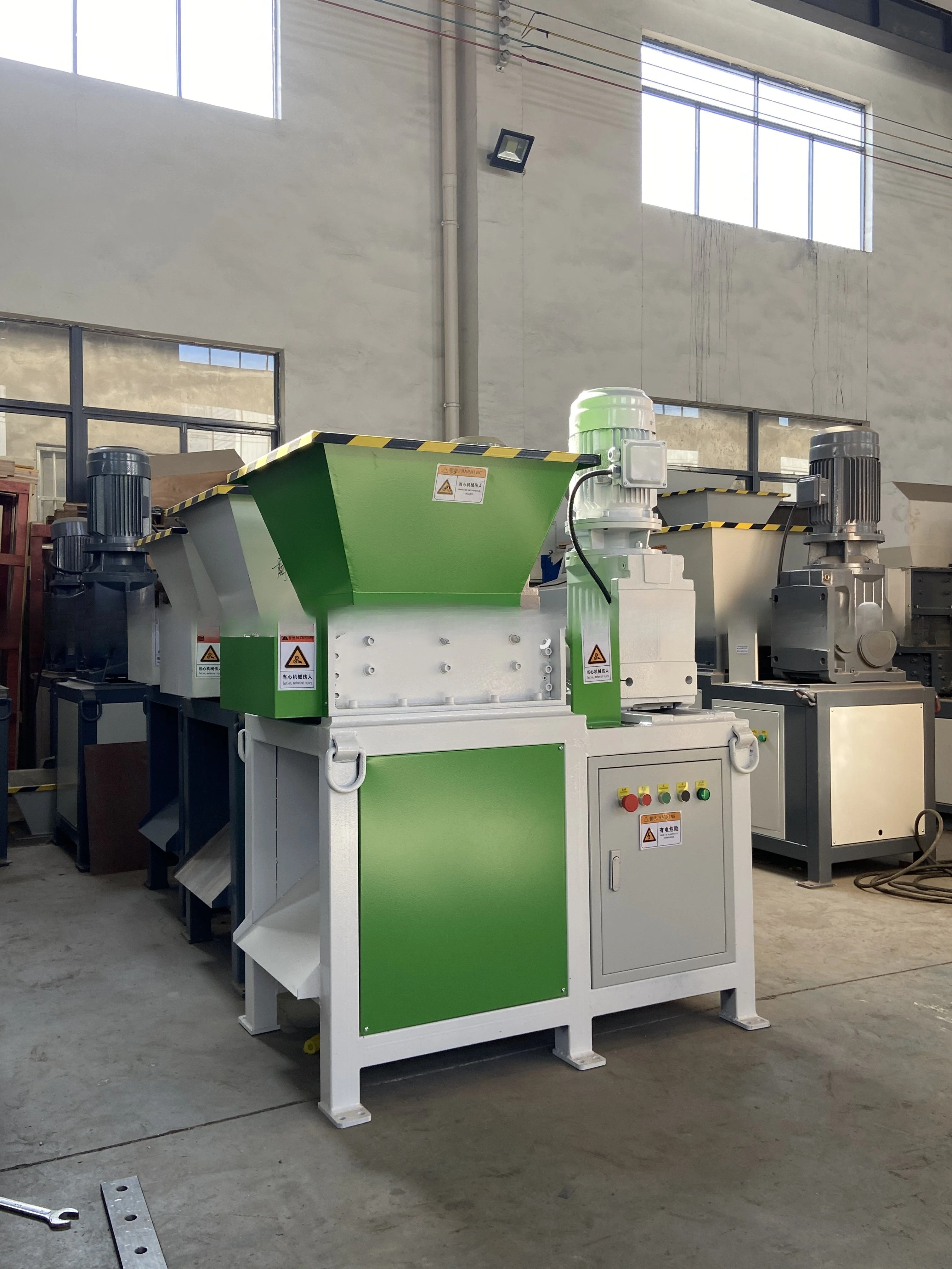 Mesin penghancur vegetasi