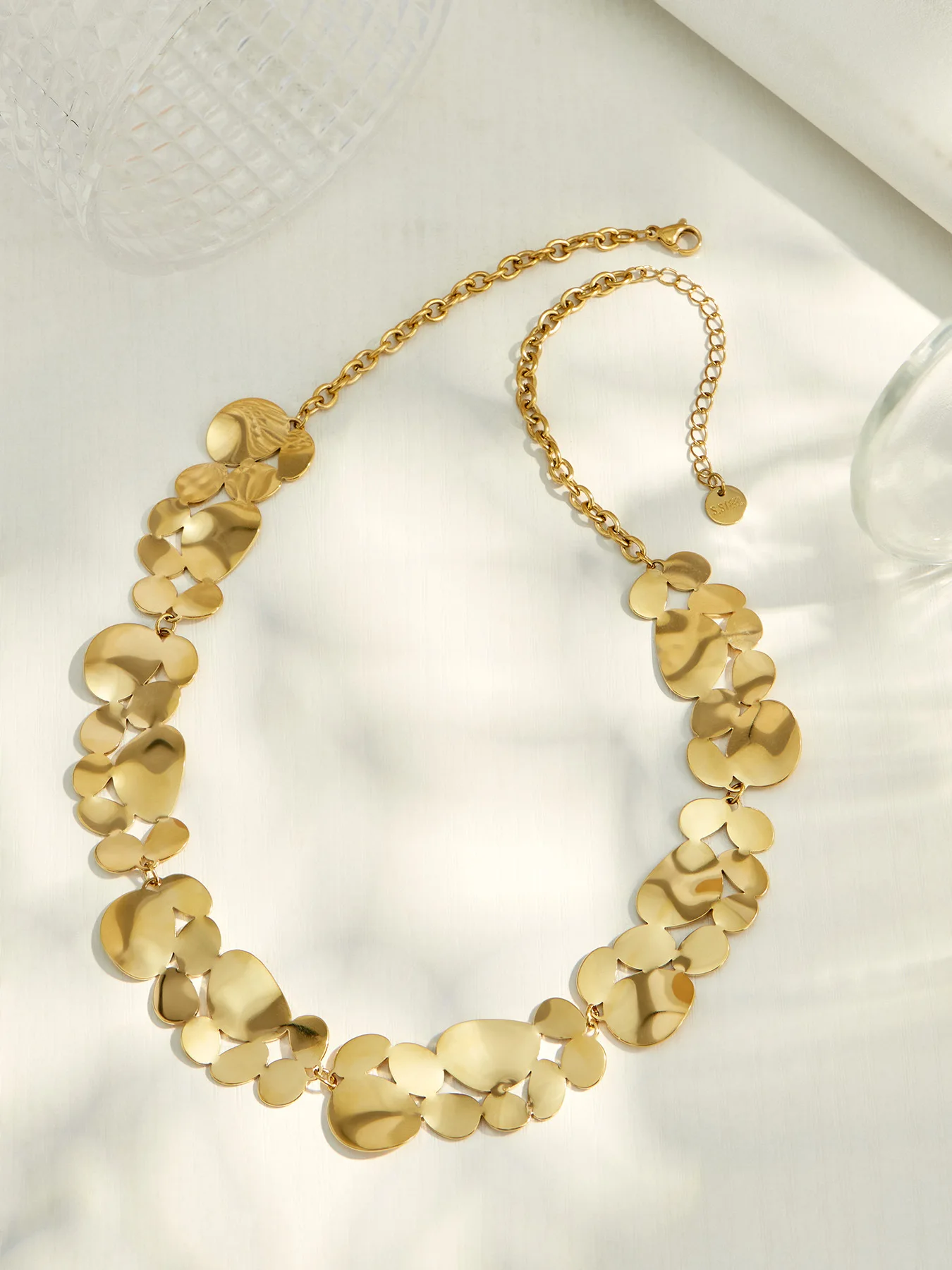 Unregelmäßige Geometrische Pailletten-Ketten-Halskette Edelstahl-Halsketten 18K Vergoldete Halsketten Ästhetischer Schmuck für Frauen – Detail 8