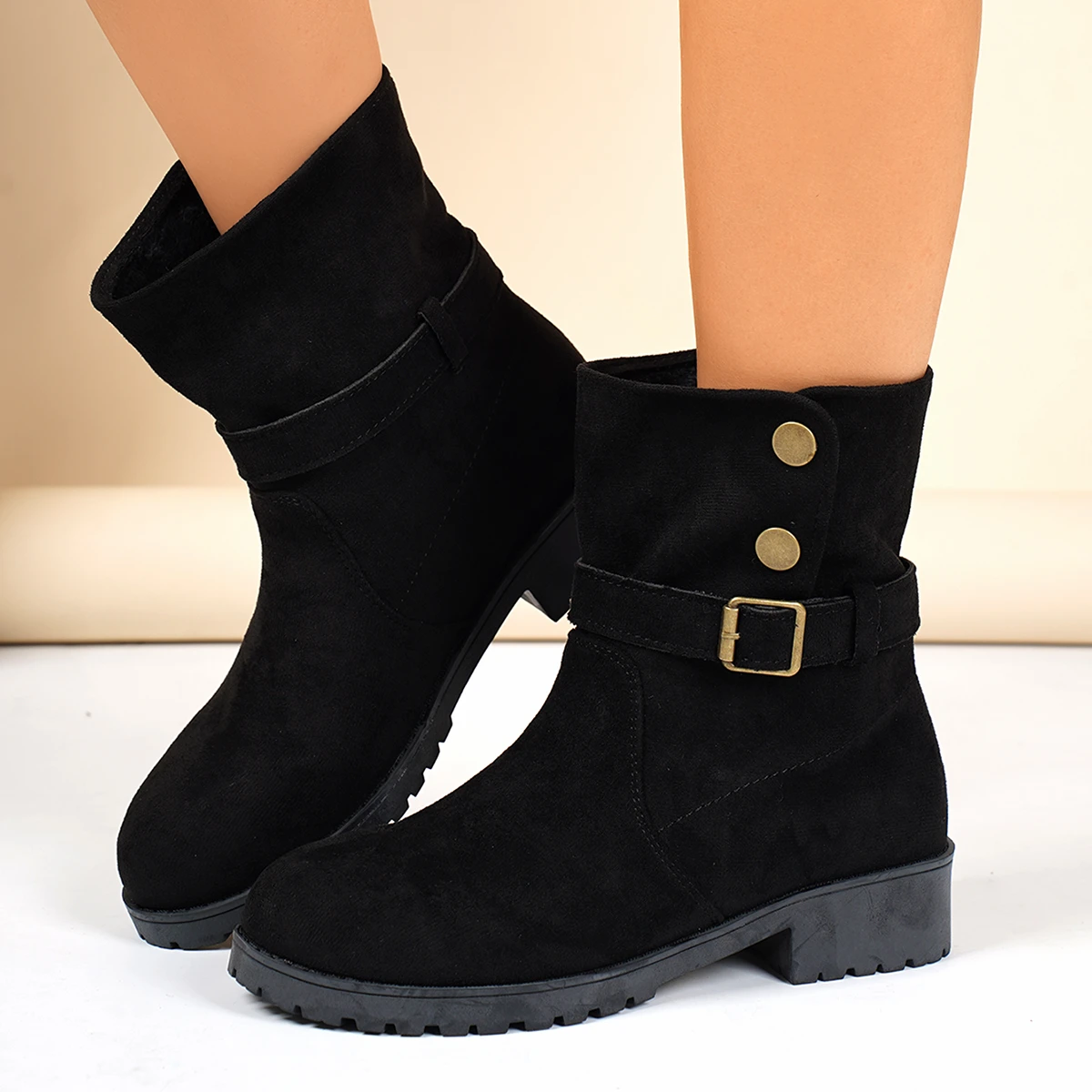 النساء أحذية الخريف الشتاء موضة دافئة عادية مريحة الثلوج أحذية النساء ليوبارد طباعة كعب مسطح جولة تو أحذية الموضة النساء