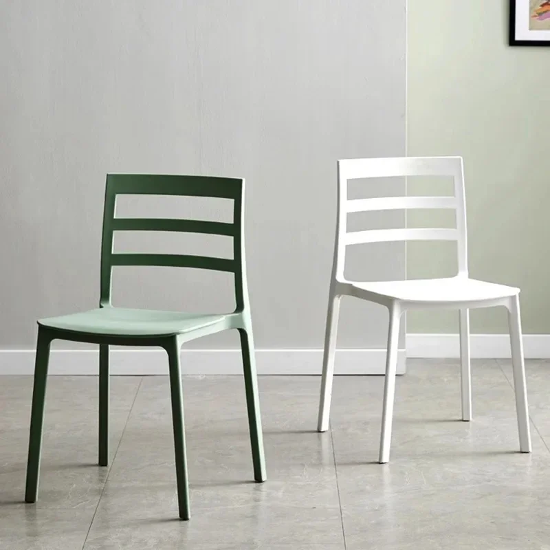 Ultralight Beautiful Dining Chairs Plastic Nordic Office Gaming Dining Chairs Modern Luxury  Furnitures