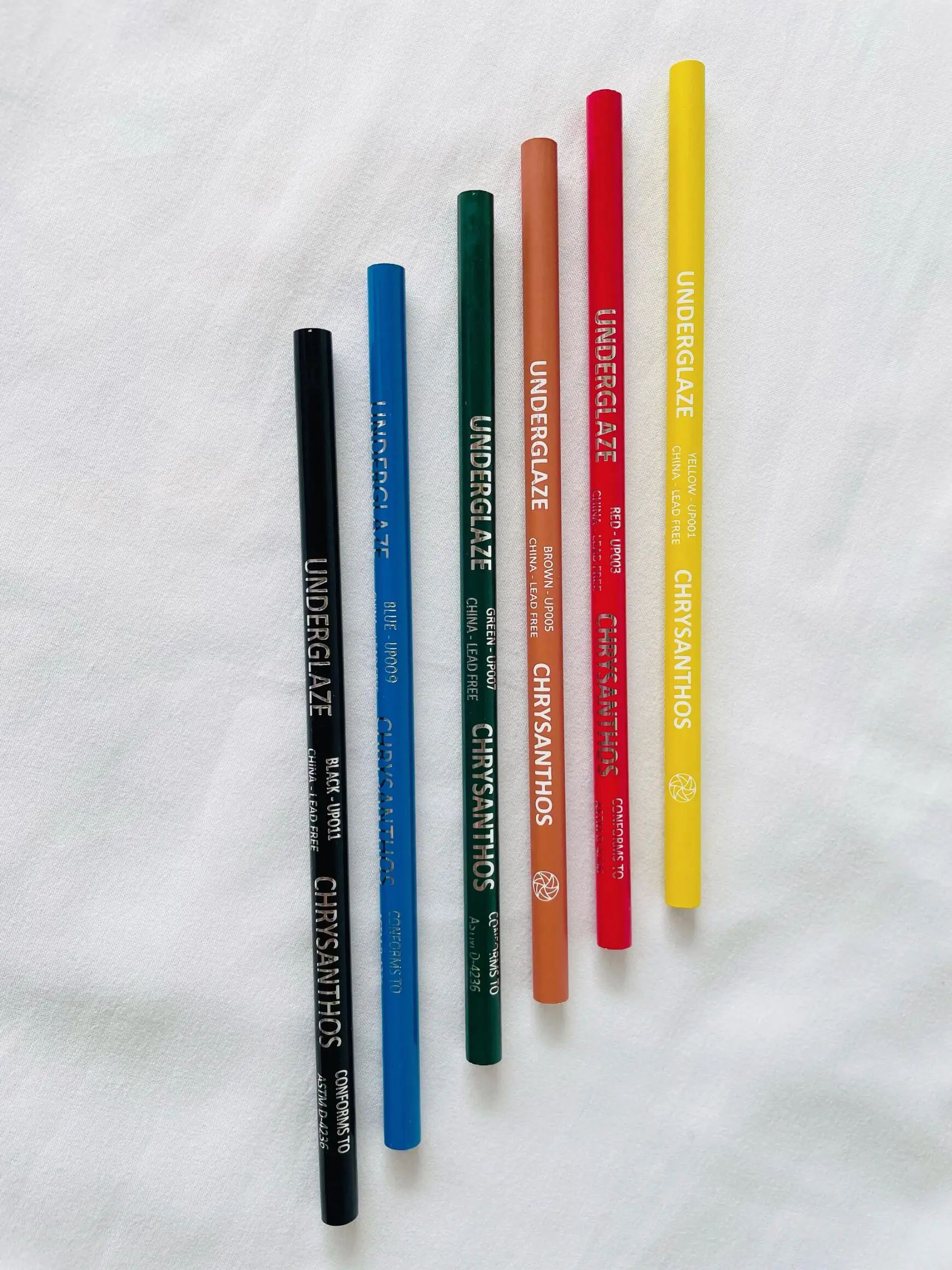 Underglaze Pencils. Set of 6. ODD Lot. 18 cm long.