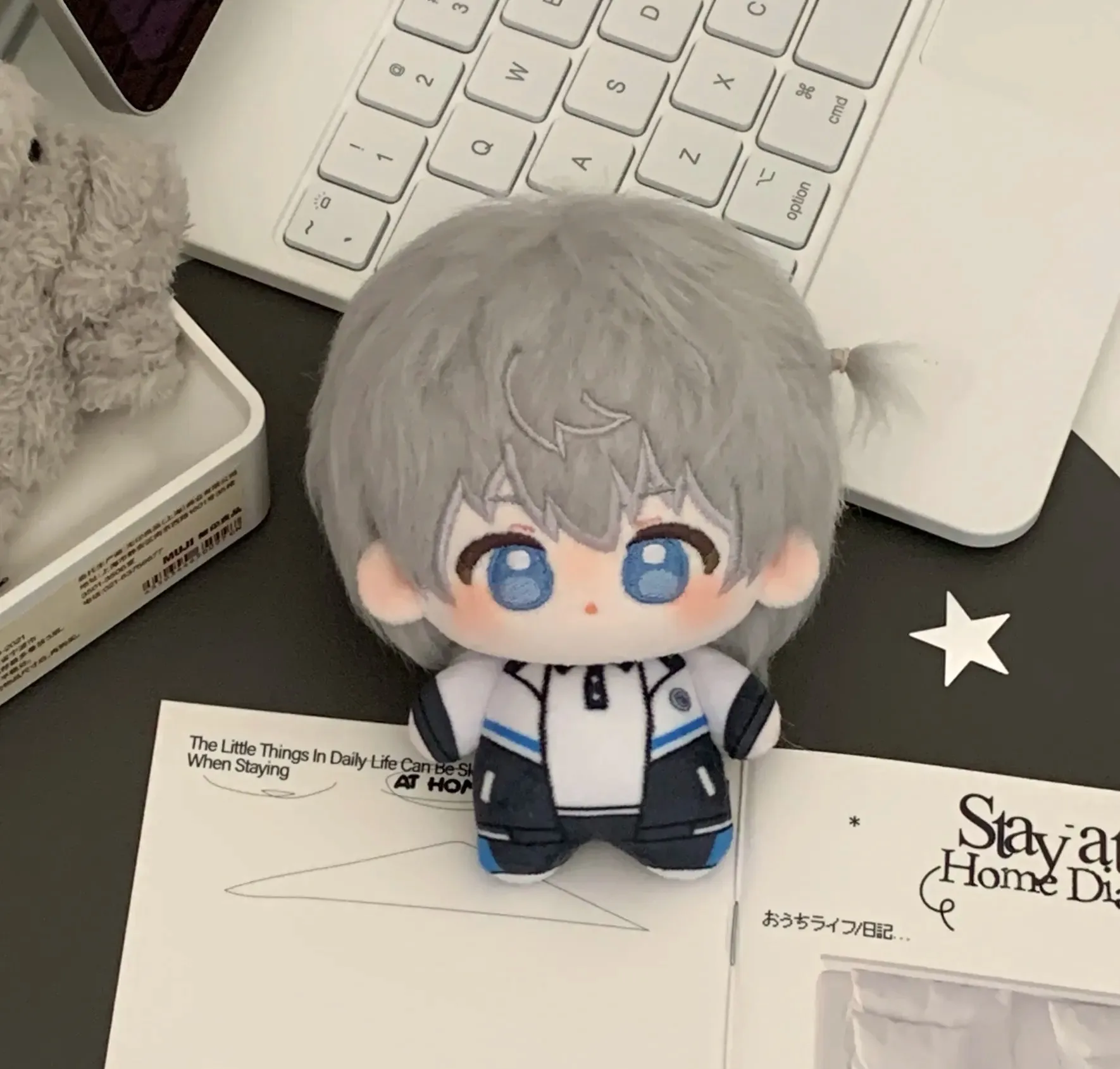 ตุ๊กตาผ้าพลัฌขนาด 10 ซม. ตัวละครจาก Love and Deepspace คาเลบ ซาเวียร์ ชุดนักเรียน พร้อมพวงกุญแจ กระเป๋า ของเล่นอนิเมะ เกม สำหรับเด็ก