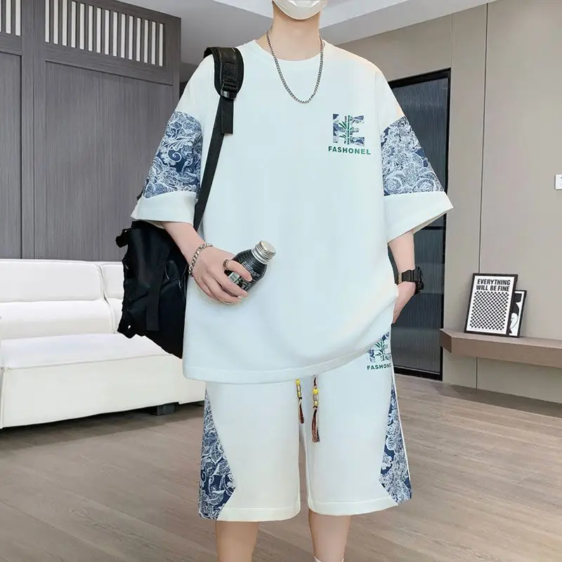 

Men Loose Fit Sportswear for Teenagers Students New Chinese Style Casual Short Sleeve Top and Shorts Handsome Trendy Attire