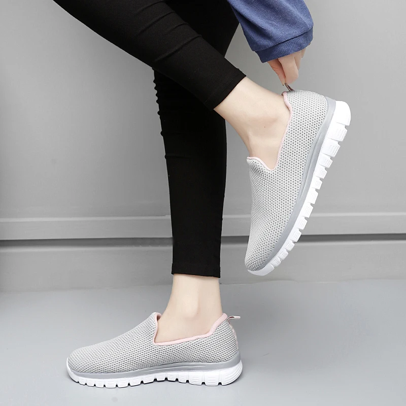 Vrouwen Gevulkaniseerde Schoenen Hoge Kwaliteit Vrouwen Sneakers Slip On Flats Schoenen Vrouwen Loafers Plus Maat 42 Lopen Plat