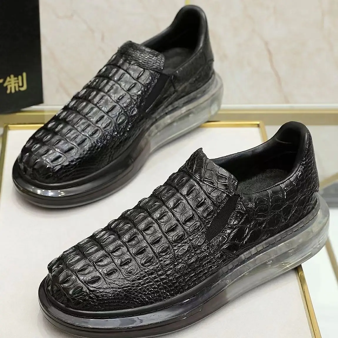 BATMO 2023 new arrival Fashion crocodile skin causal shoes men,real leather snakers PDD219