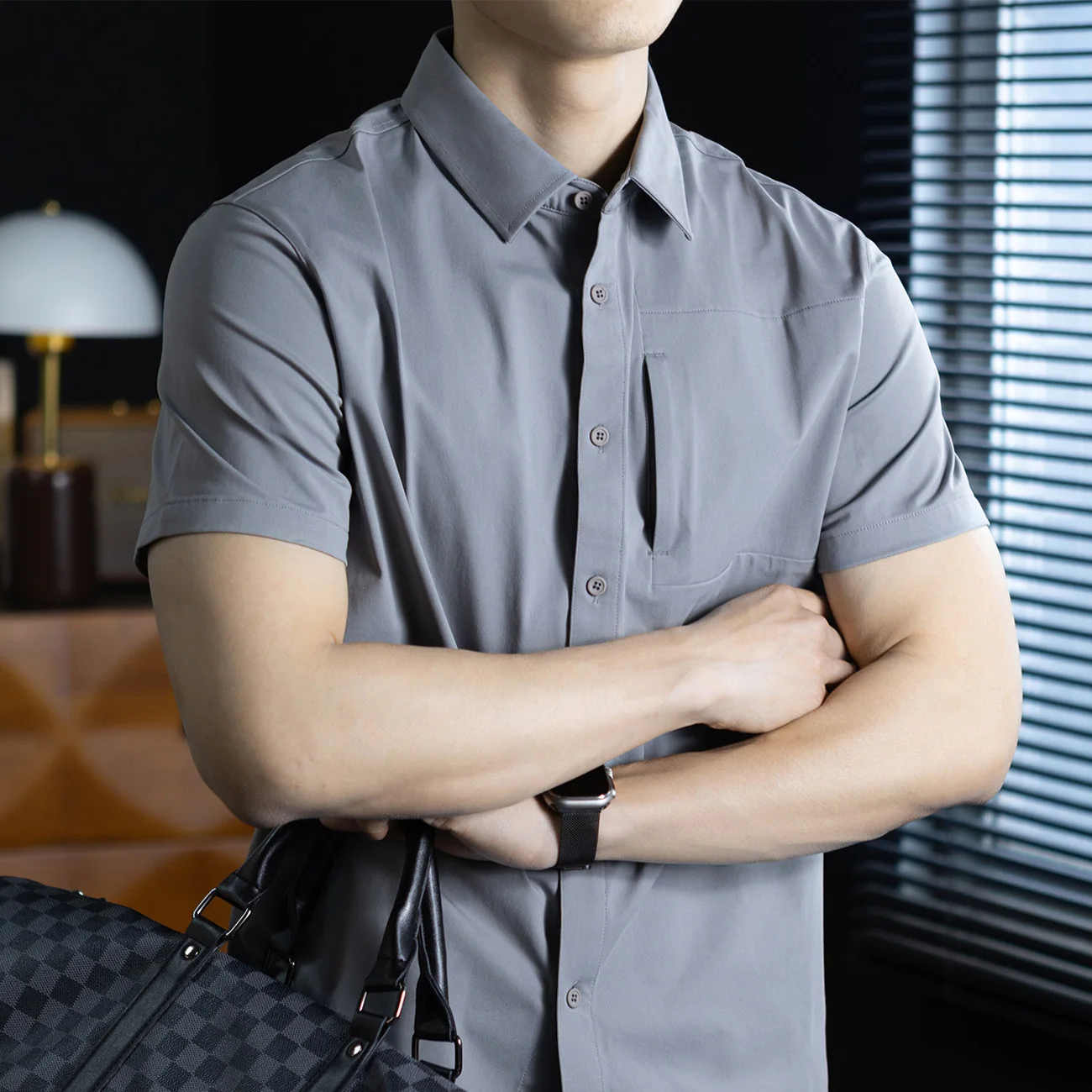 

Мужская летняя рубашка из высокоэластичной ткани, приятная к коже, дышащая, с коротким рукавом, для бизнеса и повседневной носки, для поездок на работу