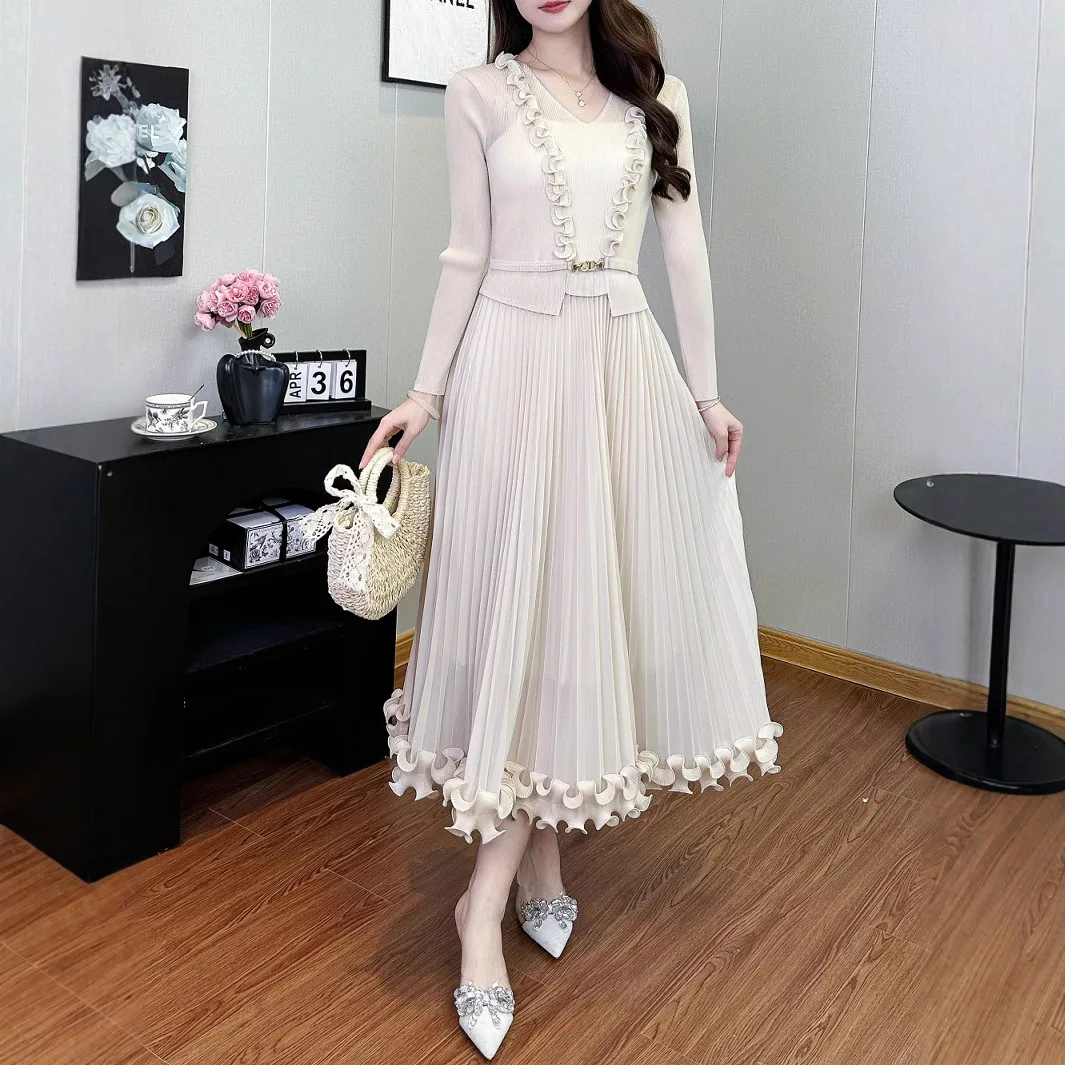 

Сплошное цветное платье Miyake, новинка 2025, взрывное чувство деревянного края ушей, длинное платье, плиссированная юбка с длинными рукавами и подолом