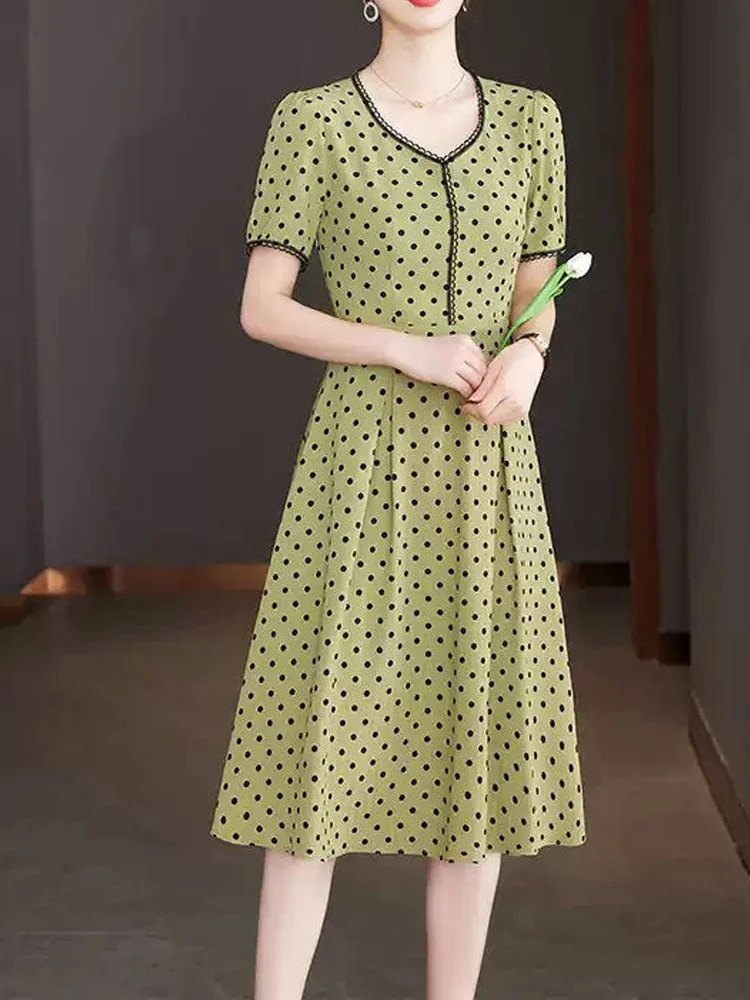 Robe mi-longue élégante pour femmes, tenue de bureau à pois, manches courtes, col en v, manches courtes, classique, assortie avec tout, nouvelle collection été