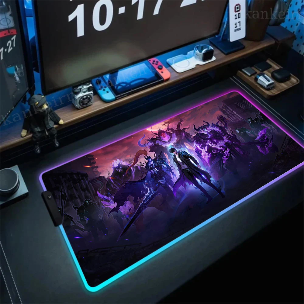 Hot Comics Solo Nivelings Anime RGB Pc Gamer teclado alfombrilla para ratón alfombrilla LED brillante alfombrillas de ratón goma Gaming ordenador Mausepad