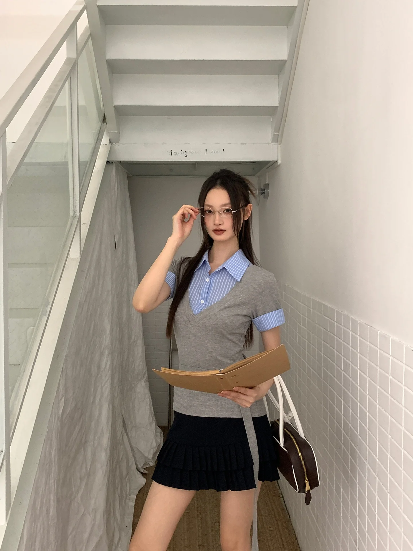 T-shirt amincissant ort Sve pour femmes, Design Faion, ligne d'été, corps singe, détails, tenue décontracté, coupe droite