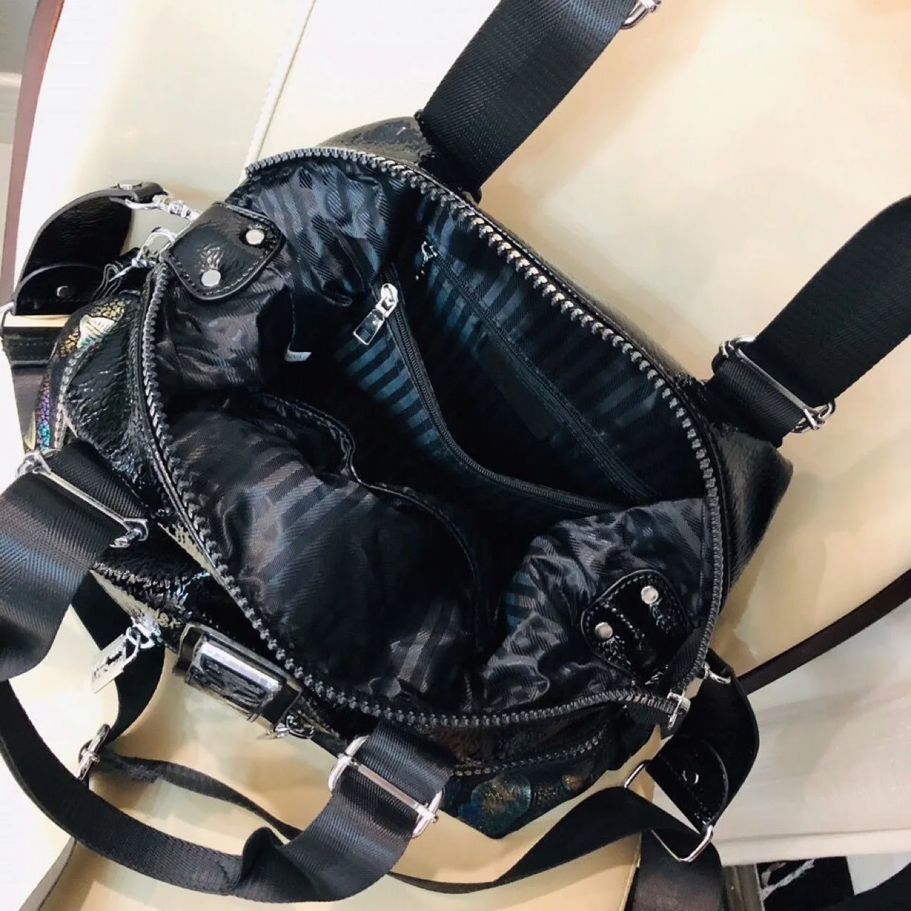 Female 90s Fashion Y2K Aesthetic Vegan Leather Butterfly Handbag Big Capacity Medium Size Holographic Daily Boston Bag for Work