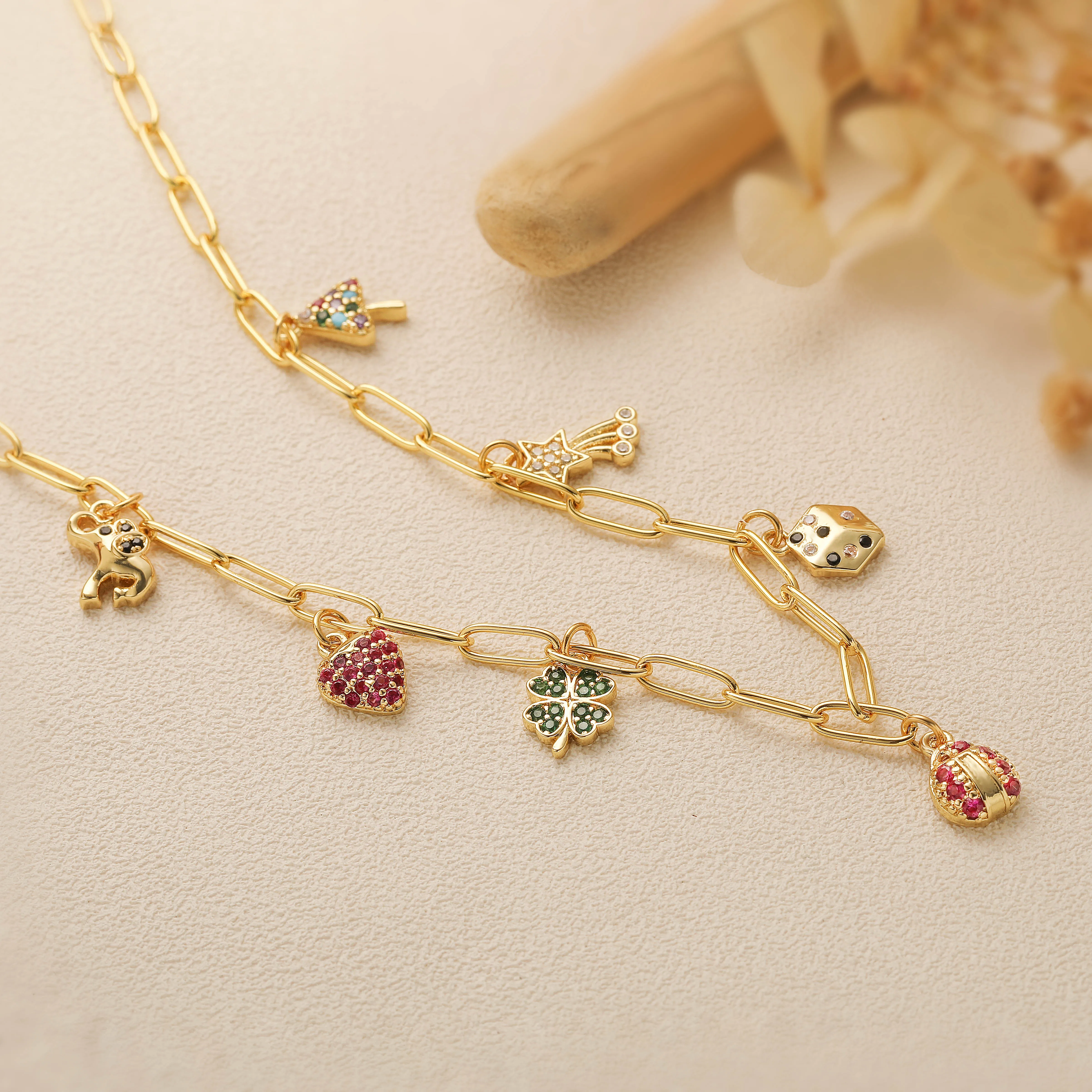 HECHENG, Französische Vintage-Dopamin-Halskette mit buntem Anhänger aus Edelstahl, Schlüsselbeinkette, süßer Modeschmuck für Damen, 1 Stück