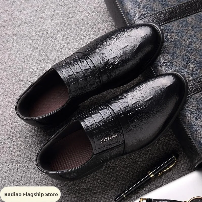 

Мужские повседневные туфли из мягкой кожи, дышащие слипоны с крокодиловым узором, на плоской подошве, с круглым носком, на резиновой подошве