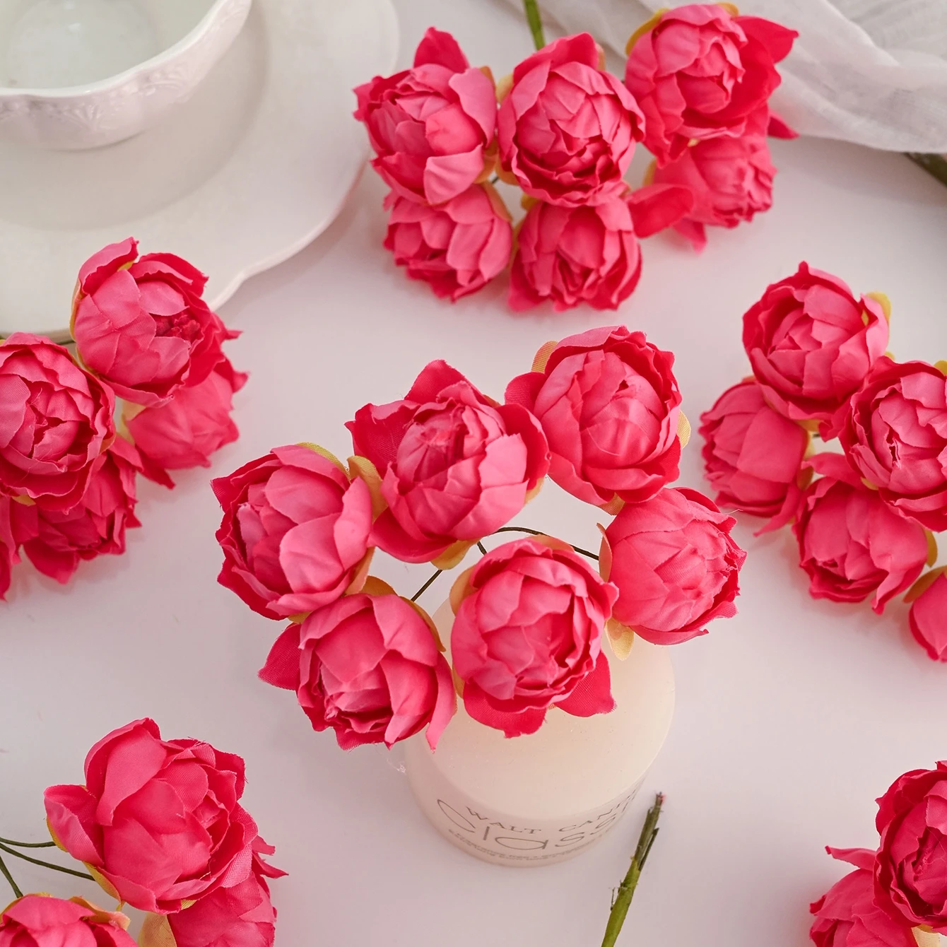6/12 Stück Künstliche Blumen Hibiskusknospen aus Seide Weihnachtsdekoration Mini-Bouquet für Zuhause, Hochzeit, Braut, DIY-Box, Girlande, Scrapbooking – Detail 4