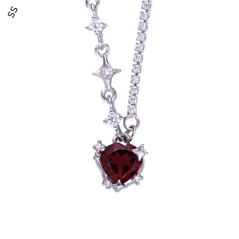 

Spliced Chain Love Shape Gemstone Necklace S925 Sterling Silver Clavicle Accessories Natural Garnet Pendant Choker for Men/Women