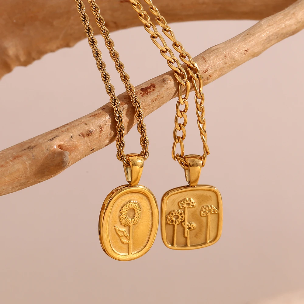 

E.B.belle Classic Style Daisy Sunflower Pendant Necklace 18K Gold Plated Stainless Steel Hypoallergenic Women Neck Jewelry