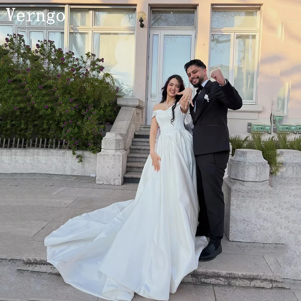 

Verngo Simple Crepe Wedding Dress Off The Shoulder Mermaid Bridal Gowns Women Sweep Train Bride Dresses Customized