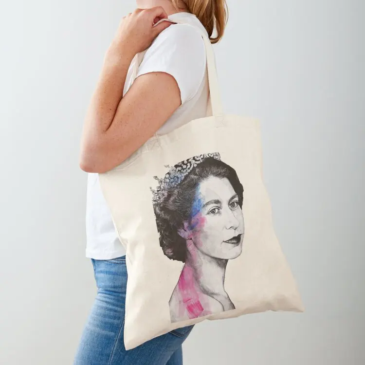 Young Queen Elizabeth II street art portrait Tote Bag