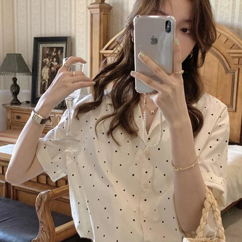 

Summer Fashion Commuting Comfortable Breathable Polka Dot Loose Short Sleeved Shirt Women's Niche Lapel Casual Young Style Top