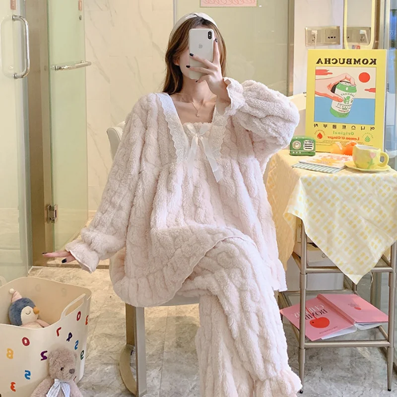 Winter Two-Piece Women\'s Coral Fleece Pajamas Maternity Breastfeeding Cute Padded And Thickened Autumn And Winter Homewear Set