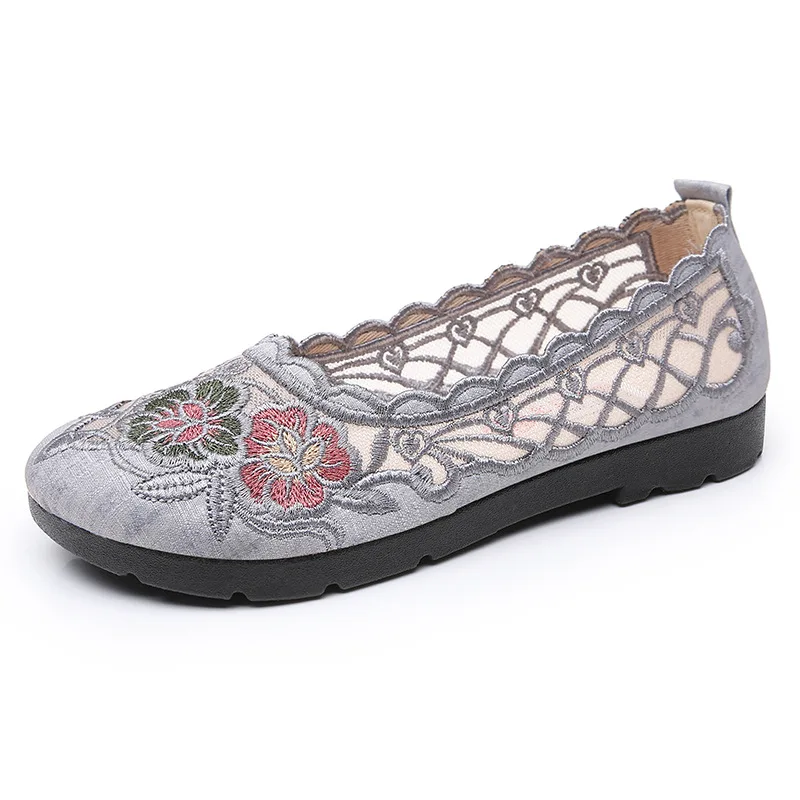 รองเท้าแตะผู้หญิงแบบเรียบง่าย แฟชั่น พื้นนุ่ม ระบายอากาศได้ดี ดีไซน์โปร่ง รองเท้าส้นแบนสำหรับผู้หญิง สวมใส่สบาย รองเท้าลำลองสำหรับผู้หญิง รองเท้าผู้หญิง