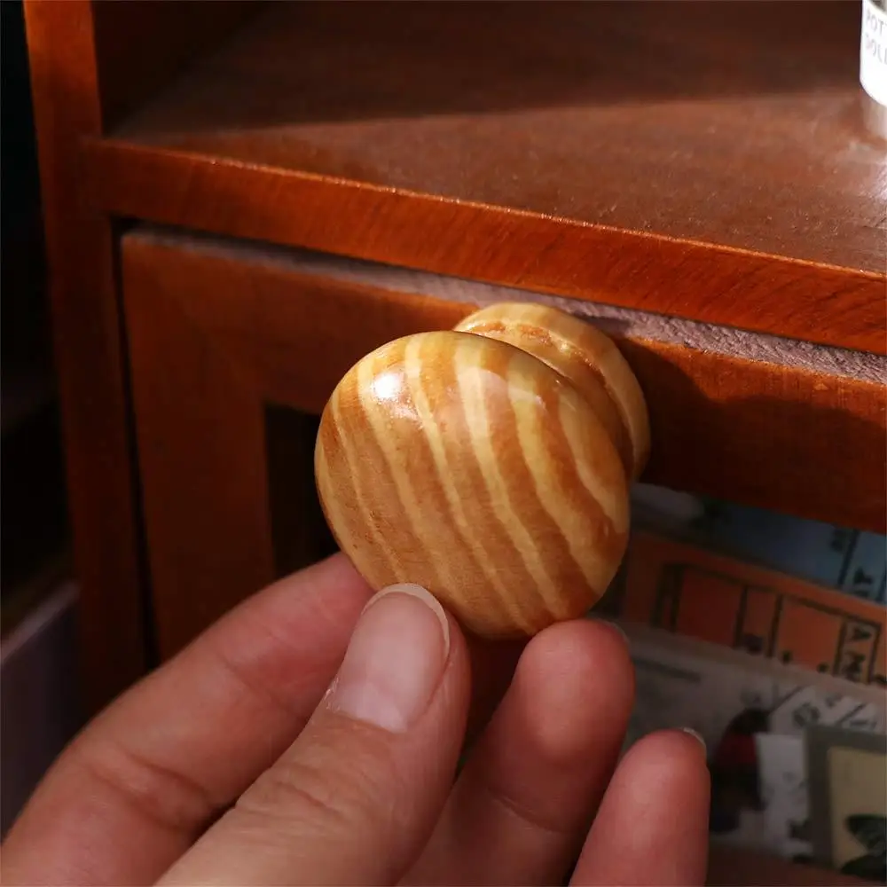 Polished Finish Circular Drawer Handles Rust-Resistant Easy-Grip Design Dresser Furniture Door Knobs Beautiful Texture