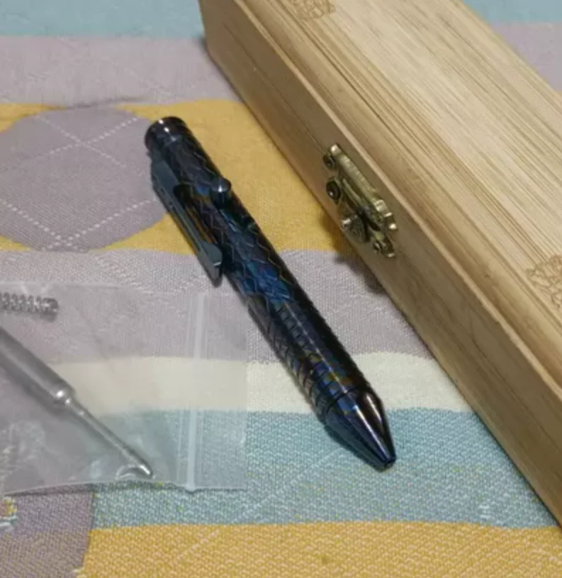 Used EDC Mulberry Fish Head Timascus Dragon Scale Bolt Pen fitget decompression toy