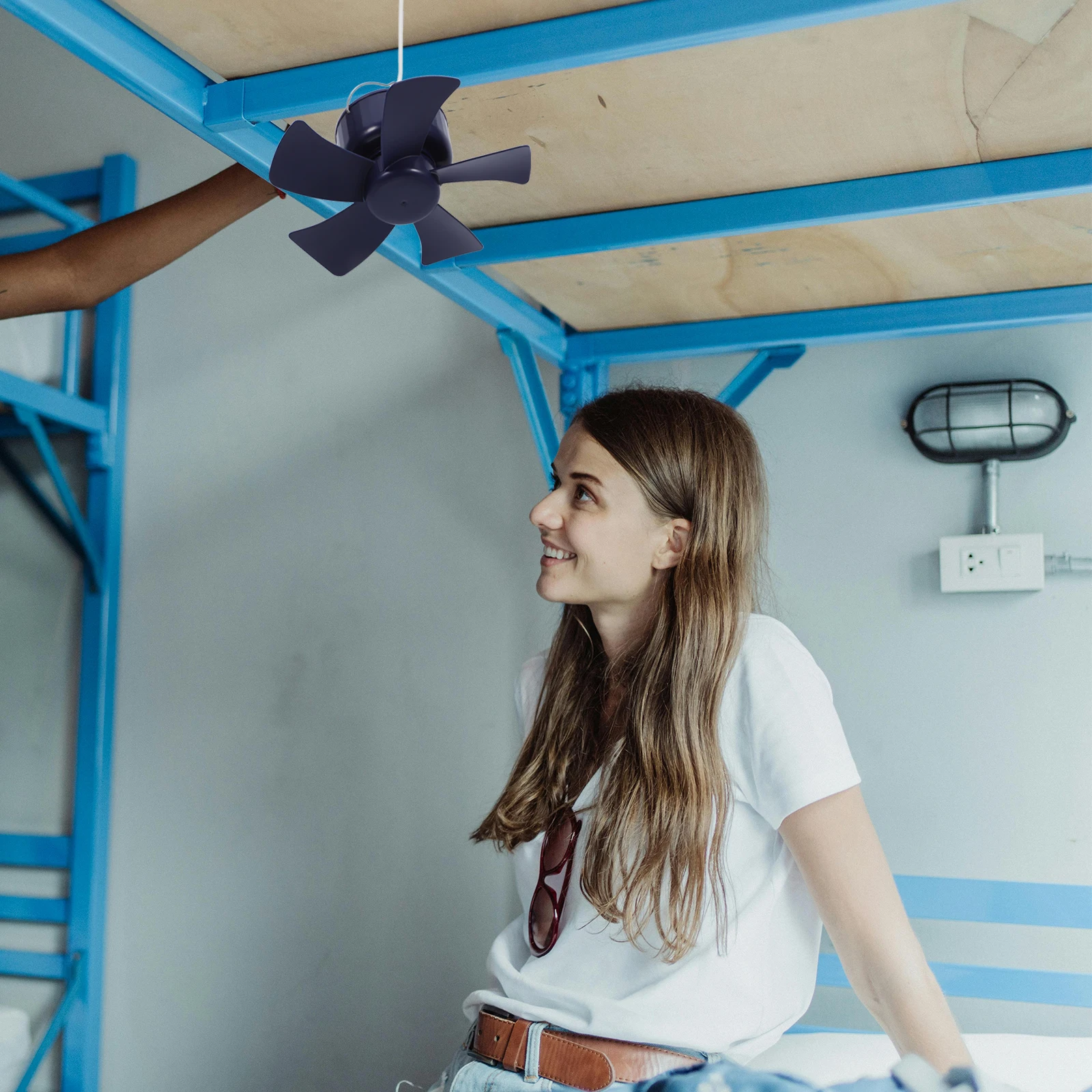 Small Ceiling Mini Bed Cooling Portable Small Ceiling Fan Dorm Room Timer Function Compact Tent Fans Beach Camping