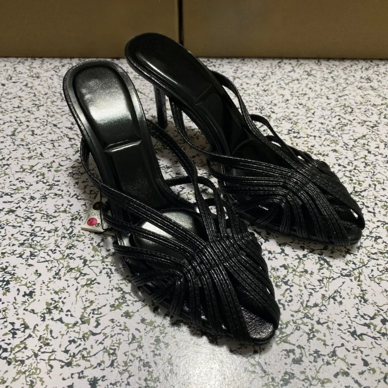 خمر الأسود عبر حزام حذاء نسائي بكعب عالٍ البغال أحذية تنفس جوفاء العلامة التجارية تصميم جلد ناعم الصيف مثير صنادل سيدات