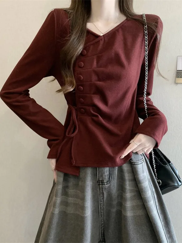 

Женская трикотажная футболка с V-образным вырезом и длинным рукавом, приталенная, с укороченной талией, милый дизайн, коллекция ранняя осень 2026