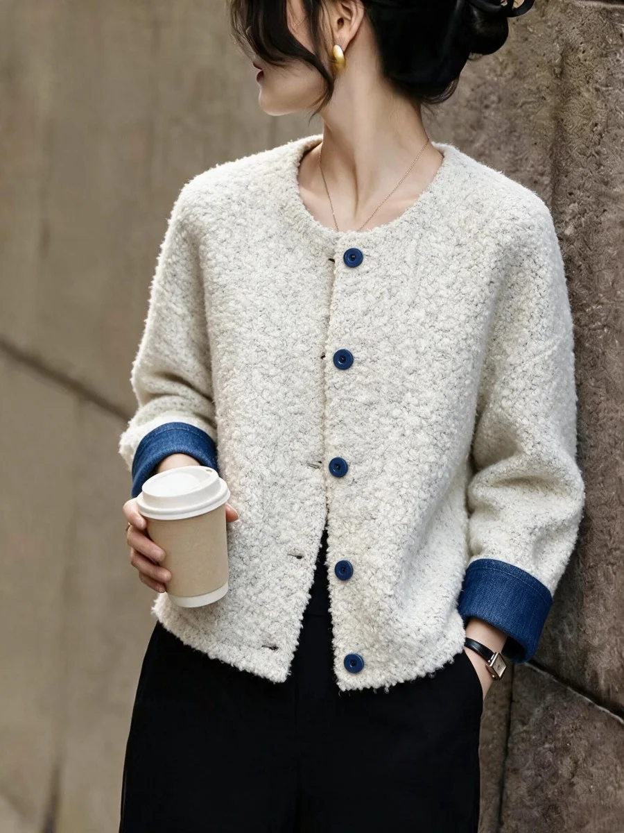 Ladies Thickened Cotton Lined Sheepskin Jacket 2026 New Loose Short Style Velour Cotton Clothes Warm Gentle Style Casual Wear