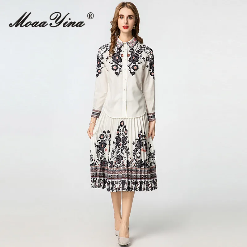 

MoaaYina Black Printed Long Sleeved Single Breasted Lapel Top+pleated Skirt Two Piece Set