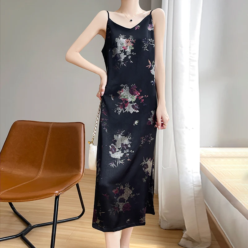 Summer Suspender Dress Women\'s 2024 New V-neck Drape A Word Slim Joker High-Grade Bottoming Long Skirt