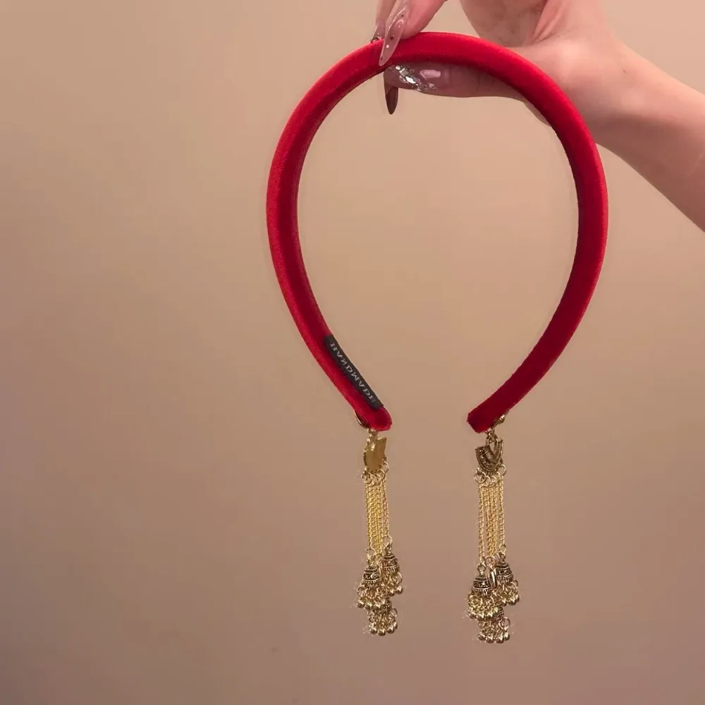 

Alloy Bell Tassel Hairband Flocking Luxury Vintage Hair Hoop Fake Earrings Jewelry Ethnic Style Headband Decoration