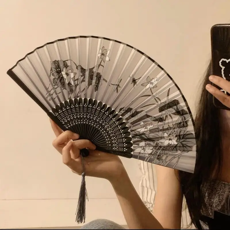 Hand Fold Fan New Chinese Style Dance Props Retro Shell Fan Woman Men Bamboo Wood Silk Flower Folding Fan Portable