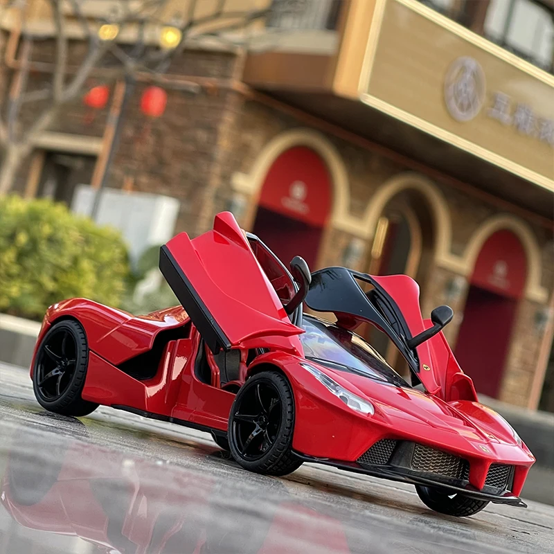 1:24 Laferrari Model Mobil Olahraga Paduan Diecast Mainan Logam Kendaraan Model Mobil Simulasi Suara Ringan Koleksi Hadiah Anak-anak