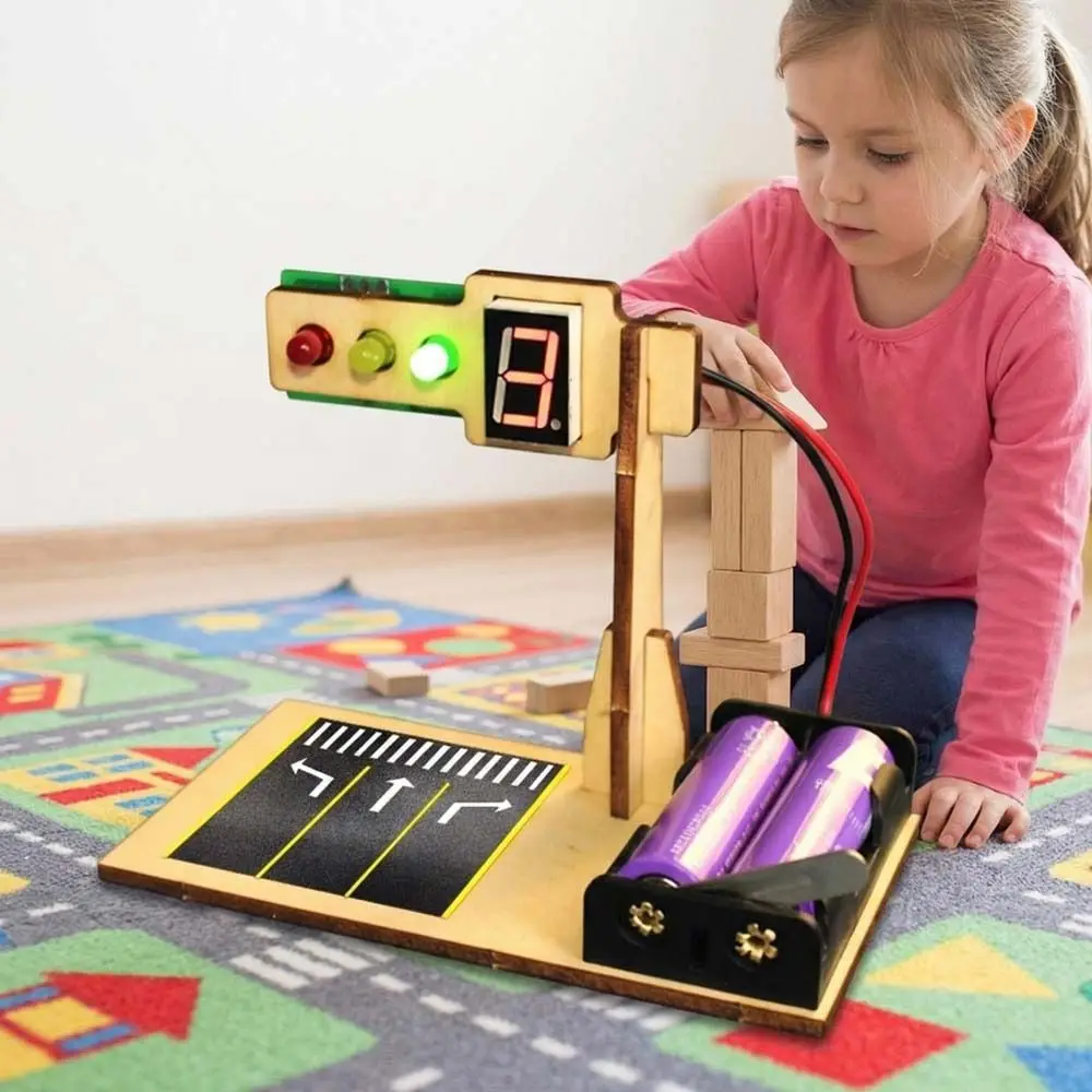 Wooden Traffic Signal Model Material Bag Handmade Craft LED Light Traffic Light Model Intelligence Design Countdown Function