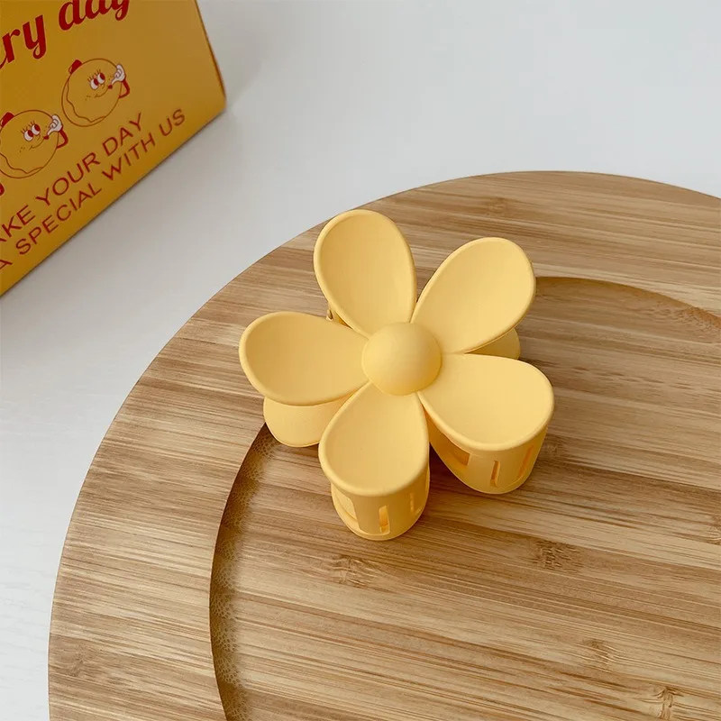 Große Blumen haar klauen klemmen für Frauen und Mädchen, Haars pangen, matte Kopf bedeckungen, Clip, Haarschmuck, Mode