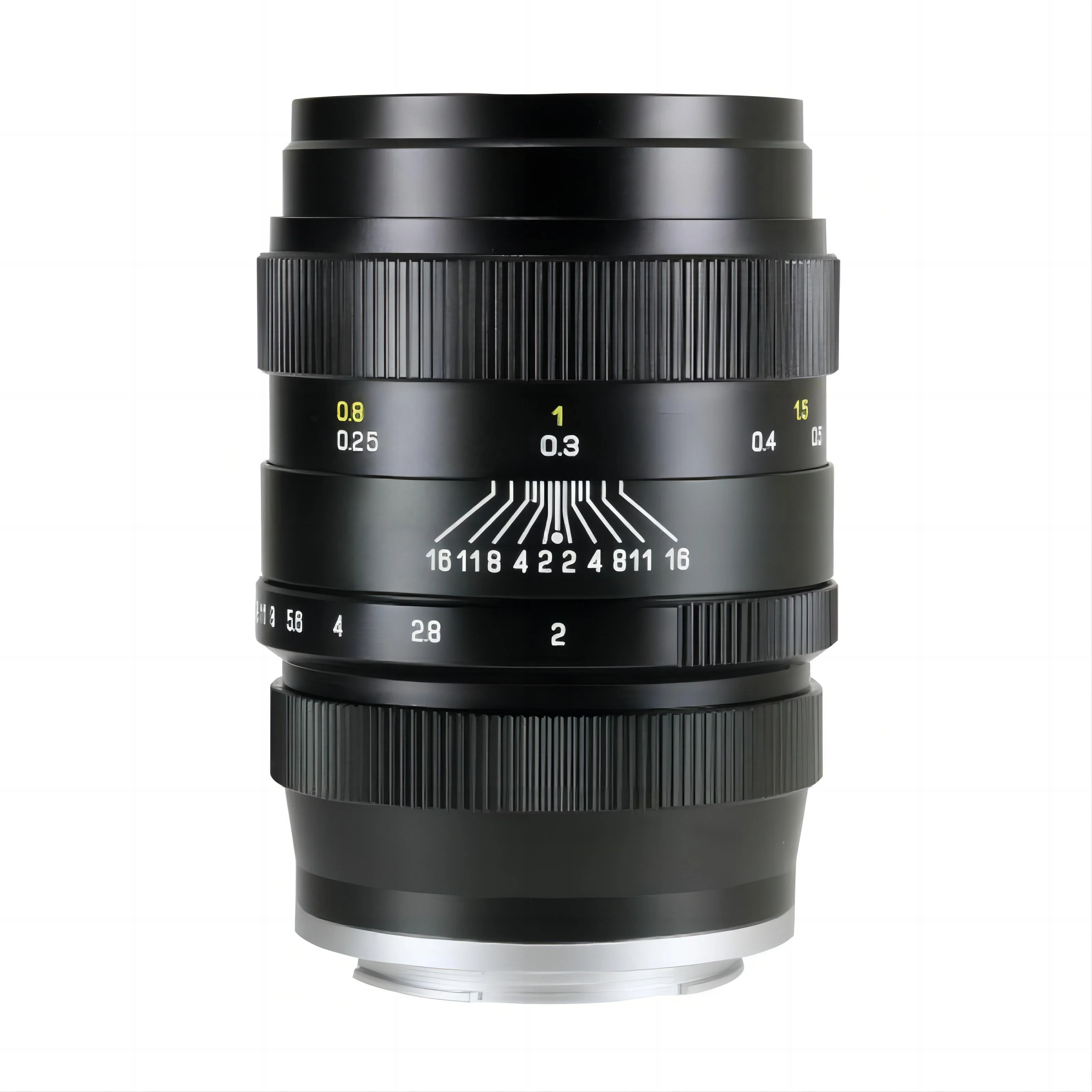 Can be adapted to various full-frame and APS-C DSLR cameras providing photographers with a powerful creative tool 35mm F2.0