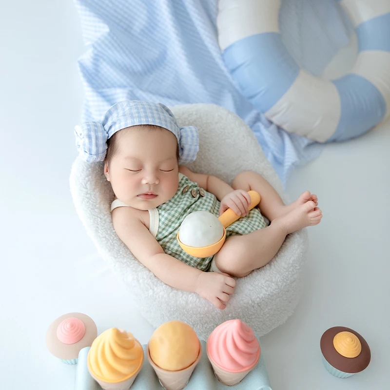 Fotografia estiva per neonati Set di abbigliamento da spiaggia per bambini Anelli da nuoto in stile hawaiano Accessori per gelato Fotografia a tema neonato