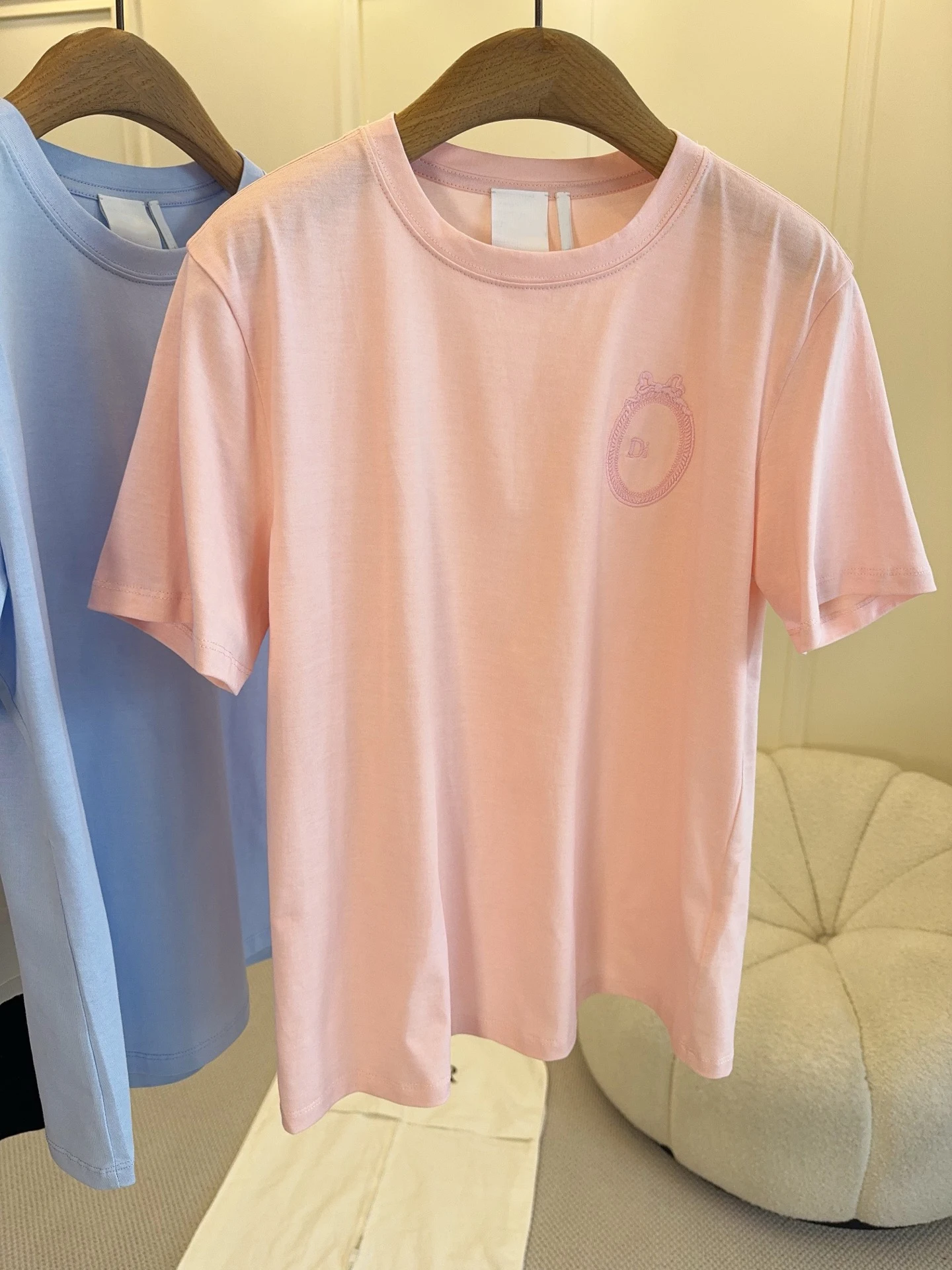 

Elegant Short Sleeve T-Shirt Embroidered Letter Circle Pink Women's Summer Top Cotton Cute Style Universal Fit SDG AJ Brand