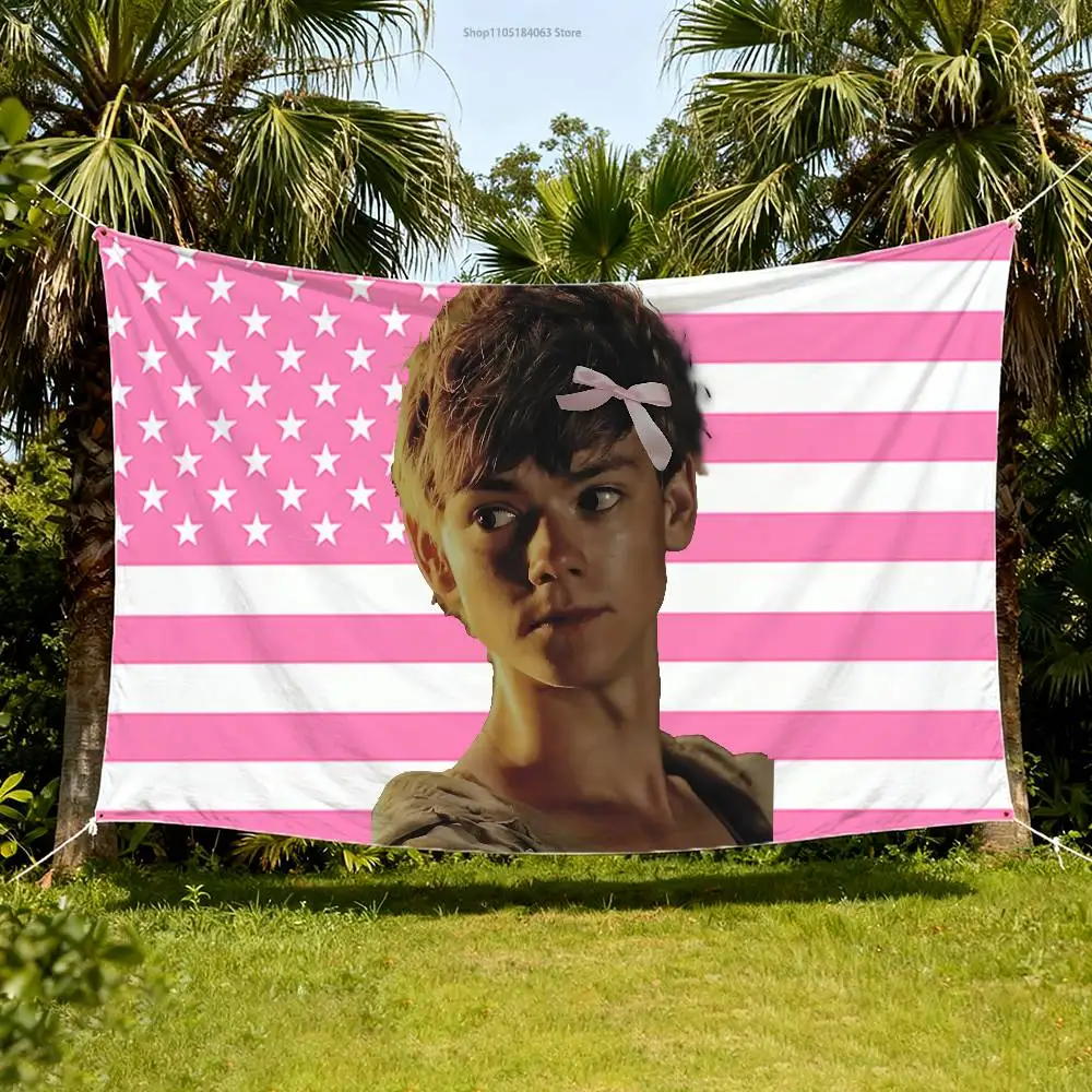 

M-Maze Newt R-Runners Flag Tapestry Banner For Bedroom Outdoor Living Room Restaurant Bar Wall Decor Party