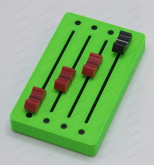 Pengontrol midicc 4 jalur minimal Pengontrol midi host DAWA, emoji string gambar fader