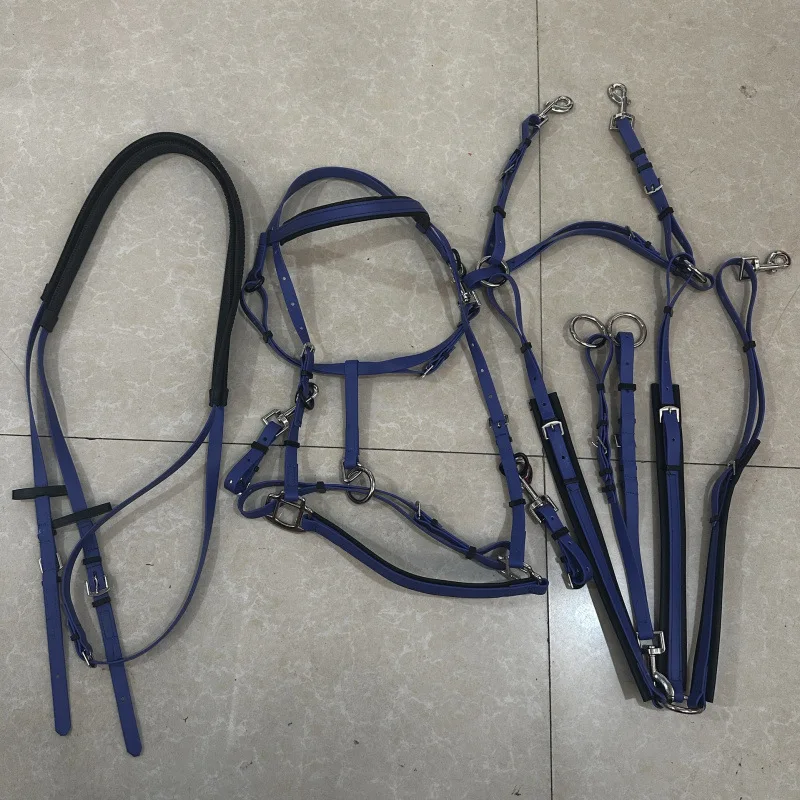 耐久性マラソンステンレス鋼馬勒PVCパッド入り鼻帯額帯手綱モデル赤緑乗馬馬術2