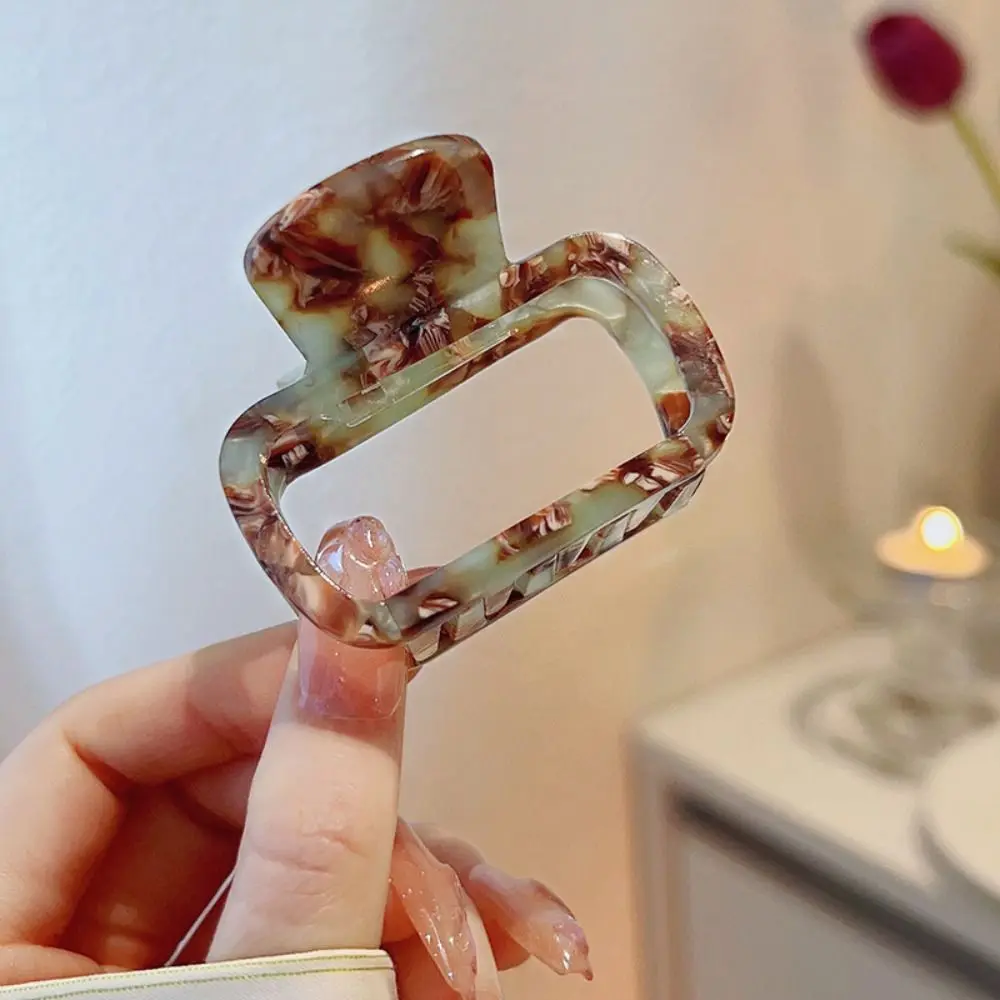 

Acetic Acid Mini Hair Claw Hair Grab Clip Hollow Out Acetate Hair Clips High Ponytail Clip Leopard Pattern Square Barrettes