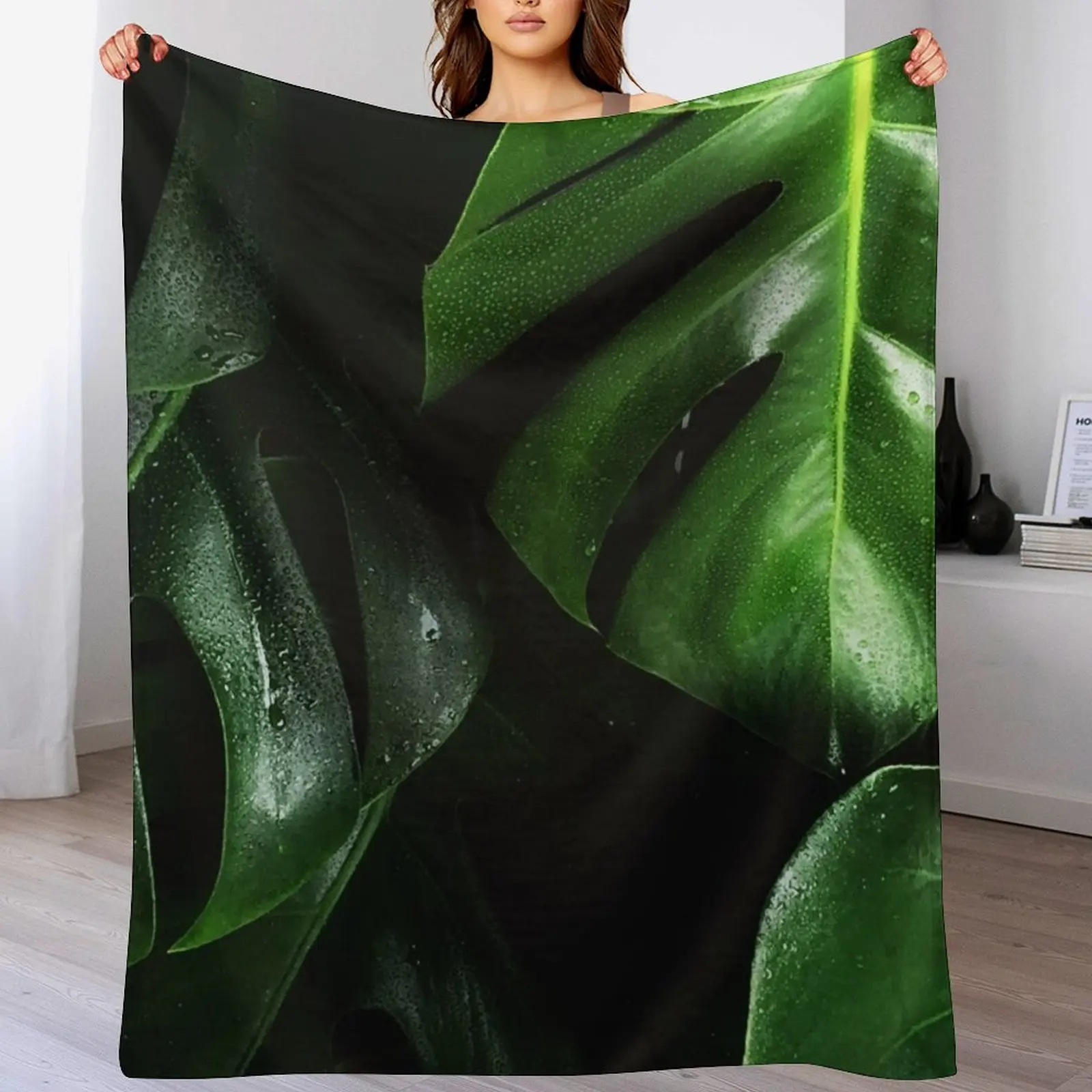 

Monstera Leaves Throw Blanket Summer Cool Breathable Blanket for Sleeping