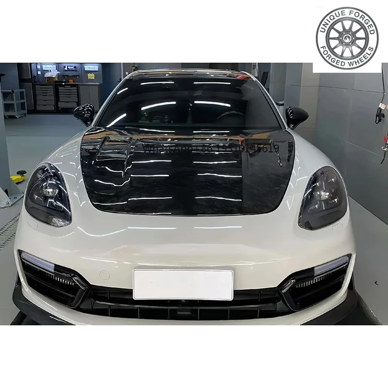 

992 Automobiles à haute performance capot moteur en fibre carbone sèche 992