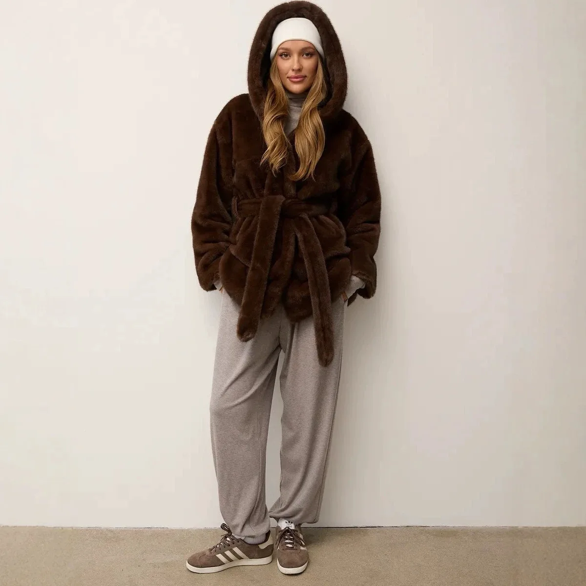 Hooded Faux Fur Women Coats Jackets Lace Up Mid Length Thick Warm Y2k Streetwear Jacket Elegant Work Full Sleeve Autumn Winter